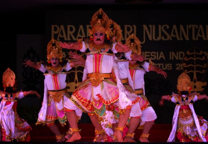 The Durga Mahisasura Mardini dance, a giant colossal