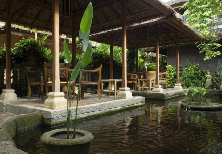 Puri Bambu Hotel Jimbaran, Unique Lodging with Traditional design