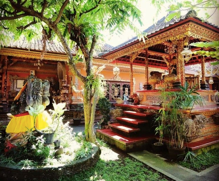 Puri Agung Peliatan, Luxurious and Historic Residence of the Kings